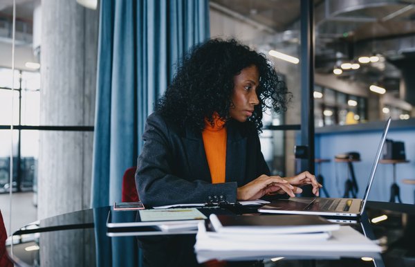 Maîtrisez figma en ligne : transformez vos idées en design.